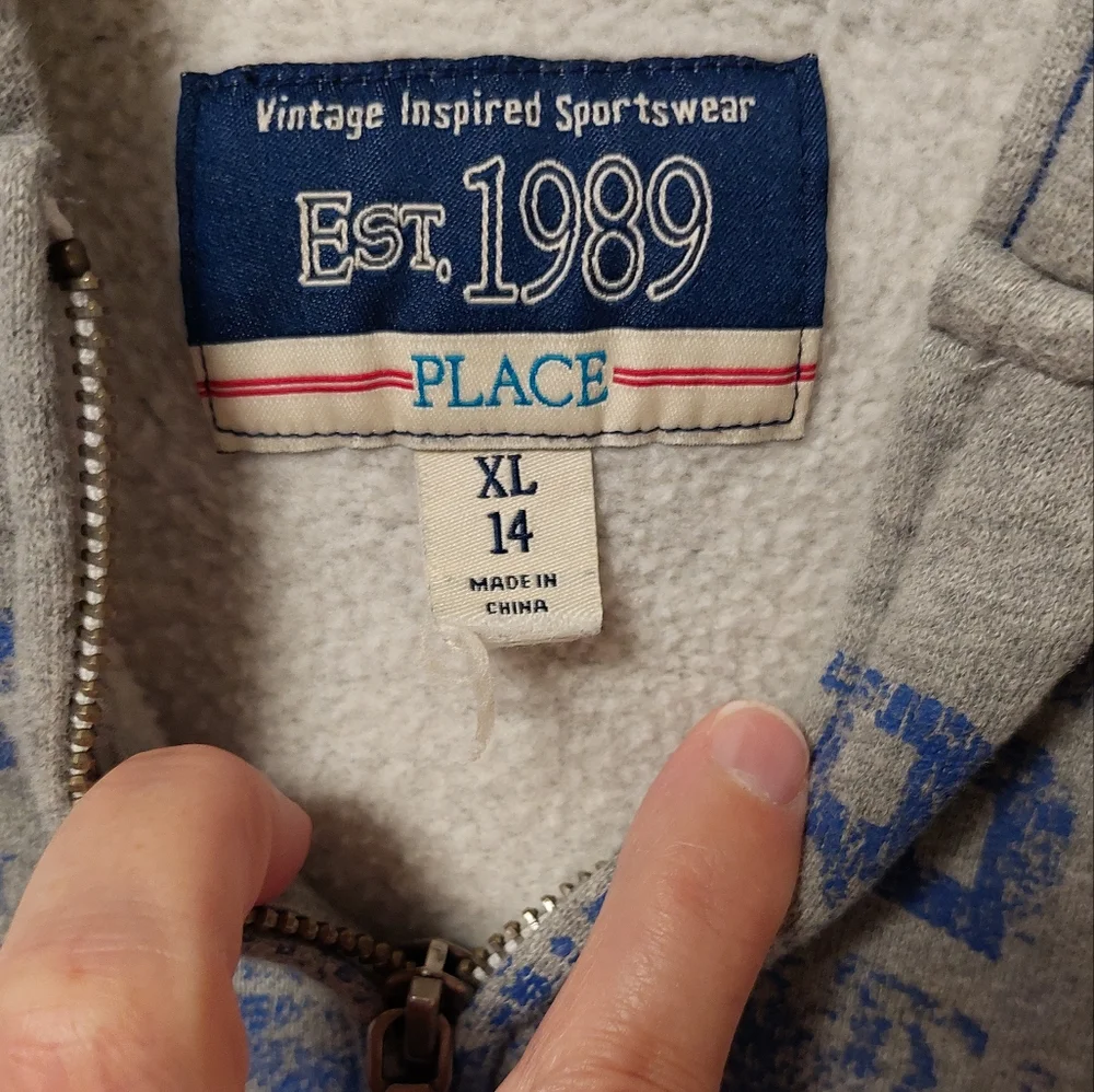 CHILDREN'S PLACE Full Zip Graphic Hoodie XL(14)